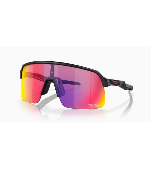 Oakley Sutro Lite: Sole Sport | Sped. Gratis